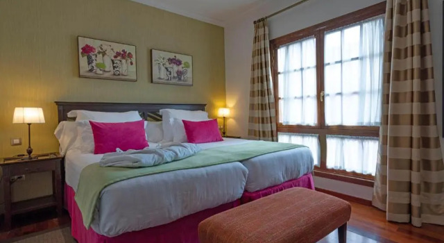Трёхместный полулюкс Laguna Nivaria Hotel & Spa