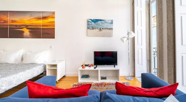 Апартаменты Mrtir1 · Bright Apartment Downtown Porto