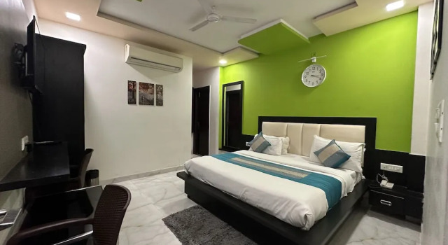 Номер Standard Hotel Aaradhya Residency