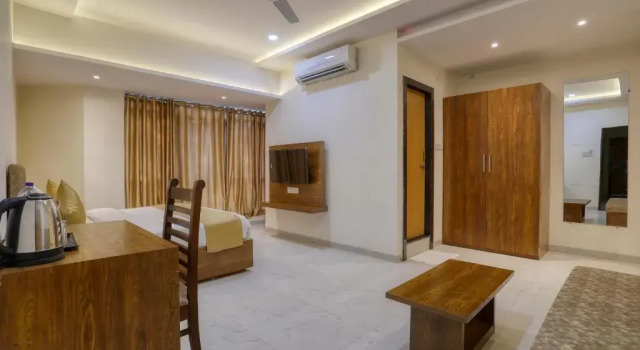 SoonStay Hotel Konark, Забронировать Отель Джей-Нагар Индаур