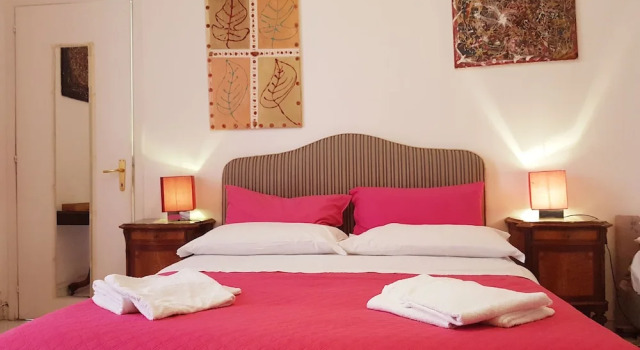 Трёхместный номер Standard с балконом B&B Platamon