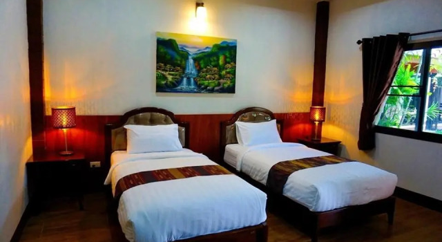 punyin hotel @inthanon, Rezerwuj Hotel Hotele w Ban Luang z parkingiem, Parking