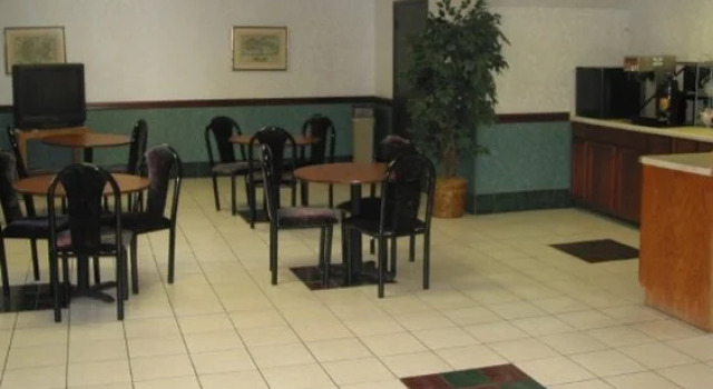 Eighth Street Motel