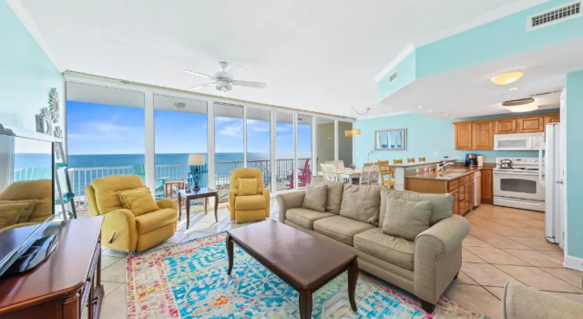 Spacious 3BR 3Bath 12th Floor, Million-Dollar Gulf Views, Prenota Hotel Hotel a Alabama con piscina, Piscina