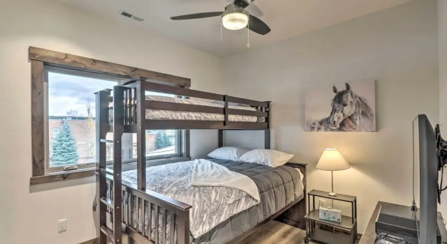 Апартаменты Sleek Columbia Falls Condo: Centrally Located!