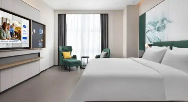 Люкс Business Hampton by Hilton Urumqi High-speed Railway Station