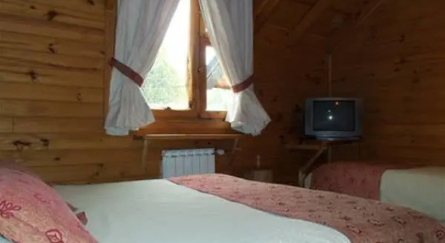 Sol y Paz Cabañas y Bungalows, Забронировать Отель Playa Bonita Сан-Карлос-де-Барилоче