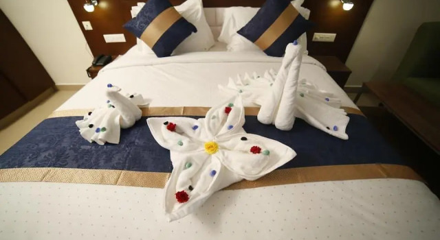 Hotel Suraj Grand, Rezervovat Hotel Nandyal Andhra Pradesh