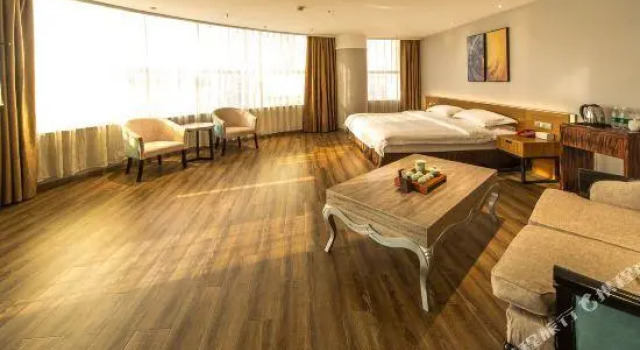 Люкс Hu Lan Hotel