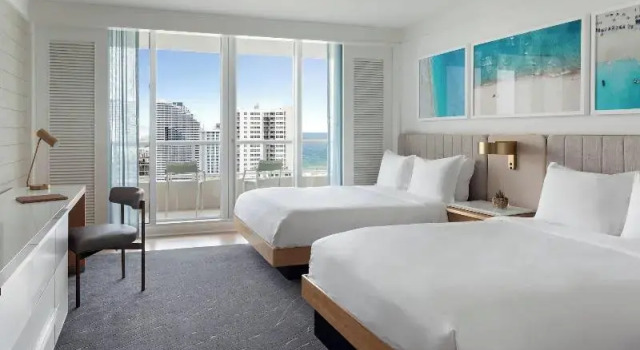 Номер с частичным видом на океан The Ritz-Carlton, Fort Lauderdale