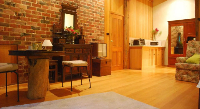 Rocky Creek Art Garden B&B, Забронировать Отель «постель и завтрак» Олинда Dandenong Ranges
