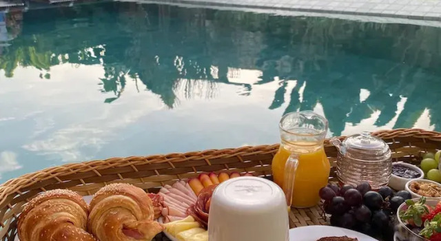 Villa Meraki Pipa, Rezervovat Vila Hotely v Bahia se snídaní, Snídaně