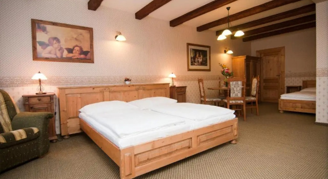 Трёхместный номер Standard Hotel & Caffe Silesia