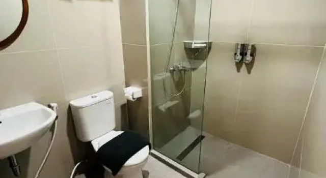 Номер Standard Lakeside TELL Cikarang