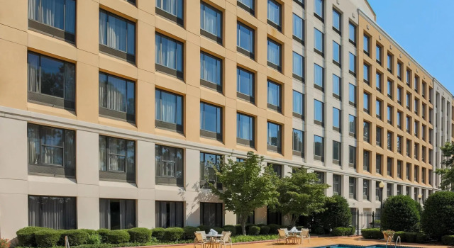 Номер Standard DoubleTree by Hilton Atlanta Airport