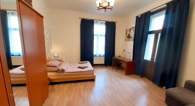Central and calm, Забронировать Отель Отели Праги 3 звезды, рядом с Музей Альфонса Мухи, 3*