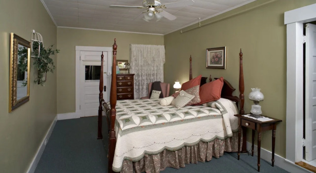 Fullerton Inn, Buchen Sie Pension Chester Vermont