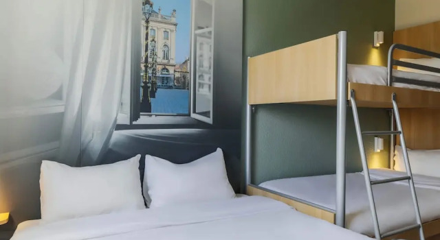 Четырёхместный номер B&B HOTEL Nancy Laxou Zenith