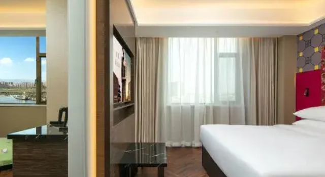 Люкс Jinjiang Metropolo Hotel at Ancient City Scenic Area of Kashgar