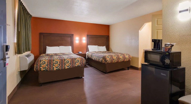 Relax Inn & Suites, Prenota Hotel Hotel a Missouri con parcheggio, Parcheggio