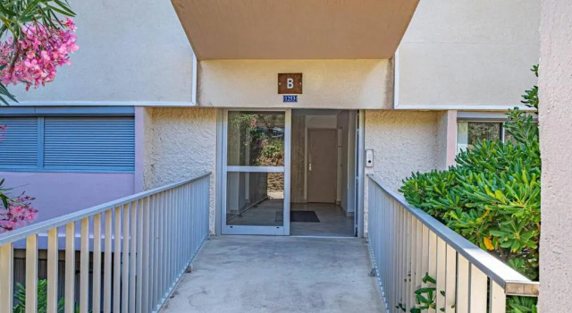 Appartement Le Lavandou, 3 pièces, 6 personnes - FR-1-610-69