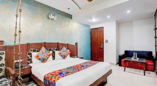 Номер Deluxe Fabhotel Shivdev International
