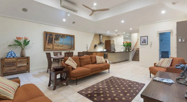 Villa 10 On Grant St Luxury Villa, Book Villa Sommerhuse i Port Douglas, Hytte