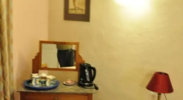 La Petite Tuilerie, Varaa Hotelli Villefranche-sur-Cher Sologne