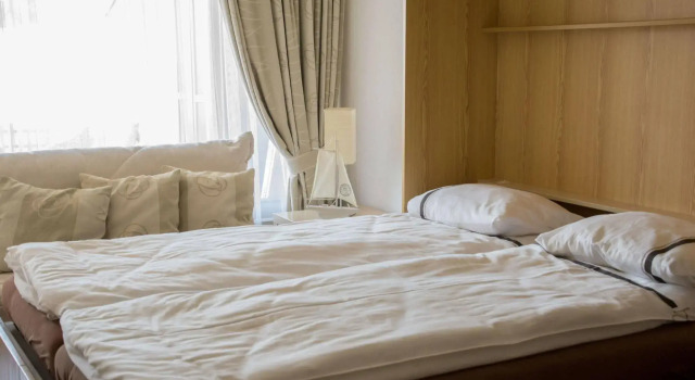 Residence Panorama, Rezerwuj Hotel Hotele w Vaud z basenem, Basen