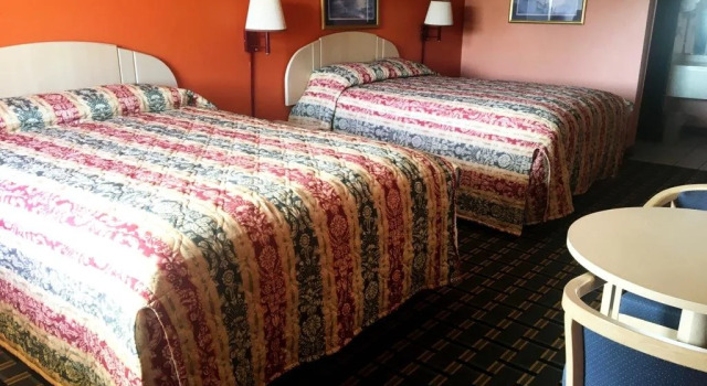 Executive Inn Express Delhi, Boek Hotel Hotels in Missouri met zwembad, Zwembad