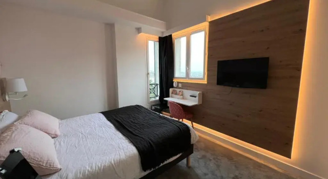 Номер Deluxe Paris Saint Cloud Hôtel