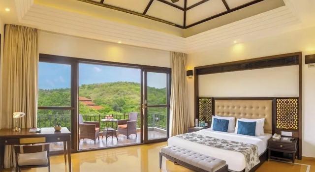Коттедж Luxury с балконом Mahua Bagh Resort
