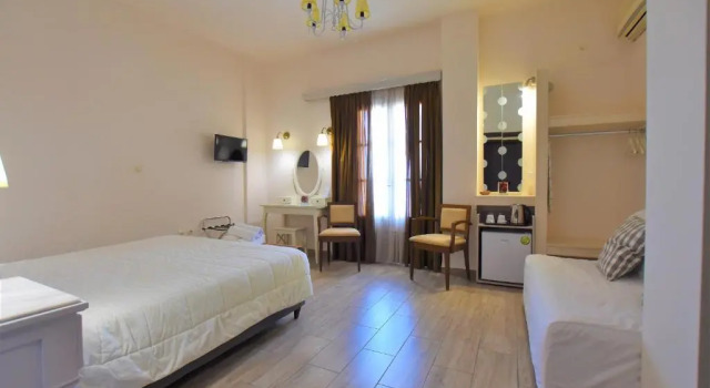 Полулюкс Rodakas Hotel