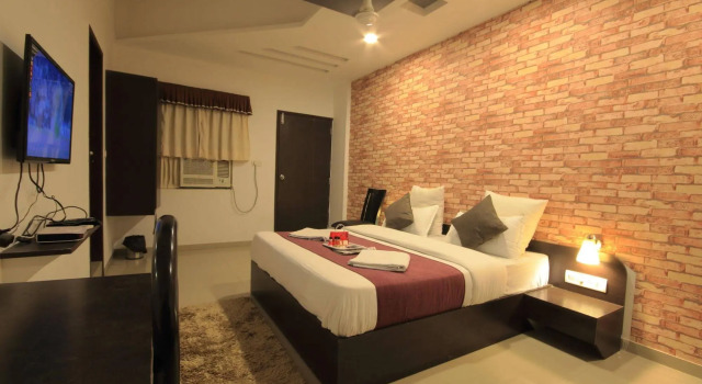 Hotel Crystal