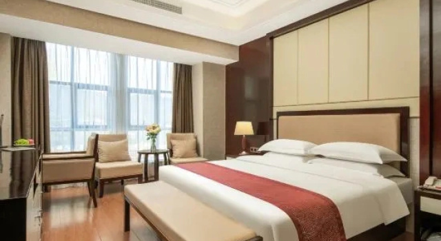 Люкс Deluxe Fuyuan Hotel