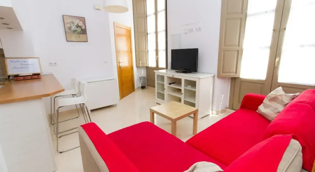 Calle Mezquitilla - Spacious Apartment by La Recepción