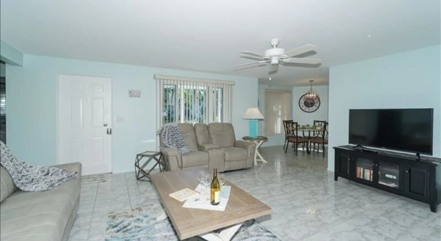 Beach N Lake - 3 Br Home, Забронировать Дом для отпуска Холмс-Бич Sarasota Area