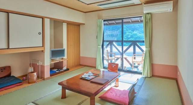Blue Villa Anabuki, Забронировать Вилла Отели Shikoku 3 звезды, 3*
