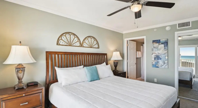 Номер Standard с 2 комнатами Seacrest 701B is a 2 BR Gulf Front on Okaloosa Island by RedAwning