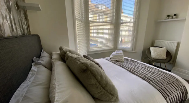 Stylish Apartment 16min from Stratford International, Varaa Huoneisto Asunnot kohteessa Merseyside, Huoneisto