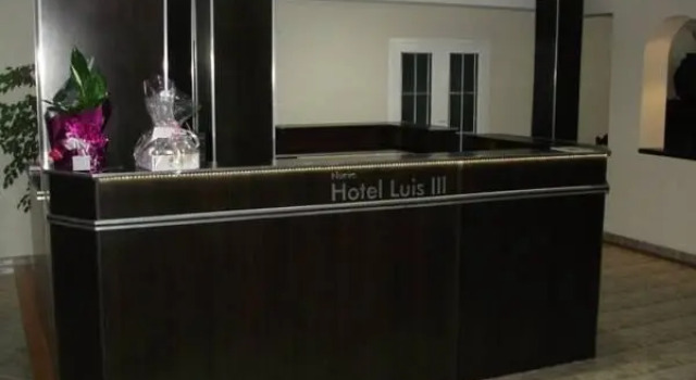Hotel Luis III, Забронировать Отель Отели провинции Буэнос-Айреса с завтраком, Завтраки