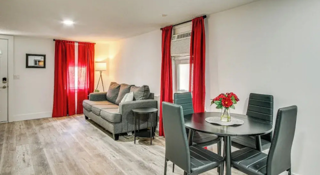 2 Mi to USC Campus: Peaceful Apartment w/ Yard, Забронировать Апартаменты/квартира Апартаменты Южной Каролины, Апартаменты/квартира