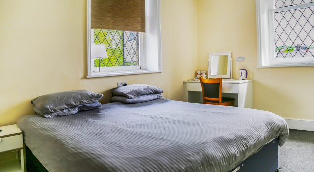 OYO Castle Hotel, Accrington