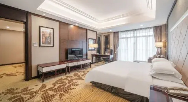 Люкс Deluxe Country Garden Phoenix Hotel