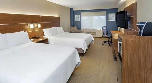 Run of House Holiday Inn Express & Suites Riverhead - Long Island by IHG