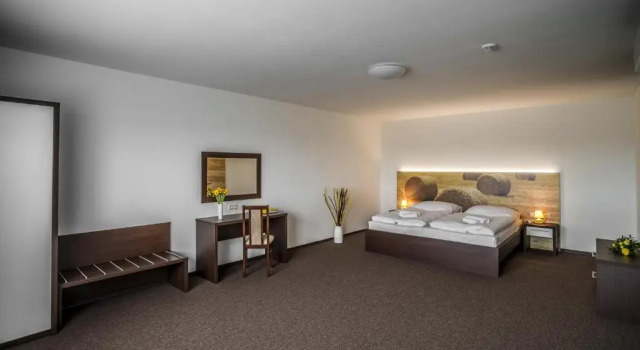 Апартаменты Hotel Na Farmě Choťovice