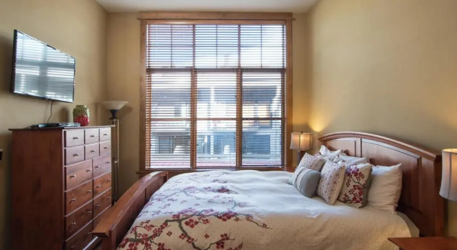 Family Friendly Residence in Village at Northstar! - Iron Horse North 105
