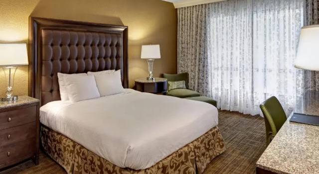 Номер Standard Hilton St. Louis Airport