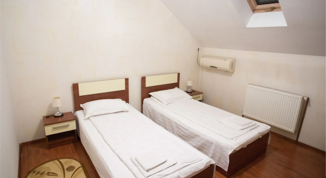 Hotel Euphoria, Prenota Hotel Hotel a Dolj con colazione, Colazione