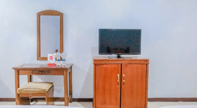 Hotel O Arjosari Near Plaza Araya Formerly Hotel Nugraha